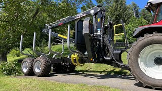 Rückewagen Forstanhänger Traktor Lindner Lintrac Holz Brennholz Palms