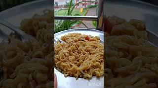 Baarish or maggie🌧️🍝 #shorts #food #youtube shorts