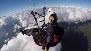 AWESOME paragliding on BALI Agung! 3 031m.