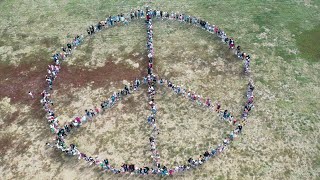 Holliday Montessori celebrates Peace Day with amazing demonstration!