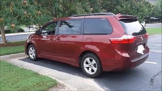 2018 Toyota Sienna LE startup, engine and in-depth tour