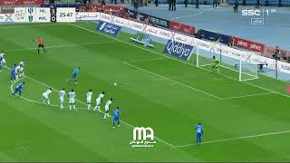 لحضه تصدي ادوارد ميندي لركله جزاء الهلال