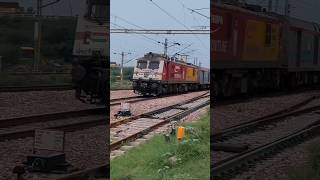 🤔आखिर भारत की ट्रेनें लेट क्यों होती हैं😱 | Indian Railway🚂 | #shorts #train #latestnews