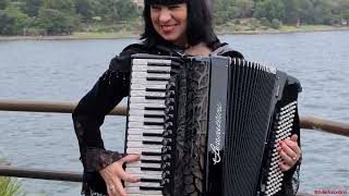 Julie Wisniewski with Serenellini Accordions