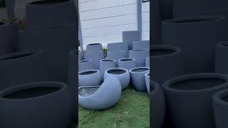 Vassio Fiberglass planter