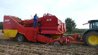 aardappels rooien/Grimme SE 150-60/John deere 6150r