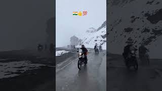 India ladakh 🇮🇳trip#shorts #short #youtubeshorts #shortvideo #travel #mountain #bik