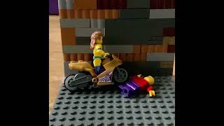 A WRESTLER KILLS LEGOMAN