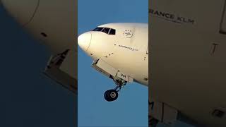 777-300ER Air France Take-off #airport #planespotting #flight #aviationlovers