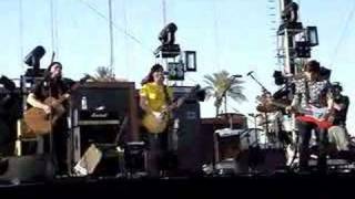 The Breeders "Cannonball" @ Coachella 2008