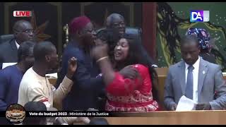 Assemblée Nationale Sénégal : L'exercice préféré de nos chers députés...