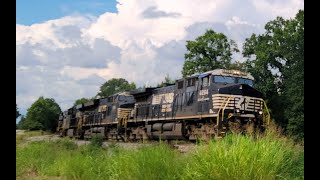 NS 15R in Woodward w/ 6 GEs pulling monstrous train (and annoying motorist)