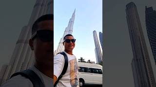 Downtown Dubai Burjkhalifa #youtubeshorts #ytshorts #travel