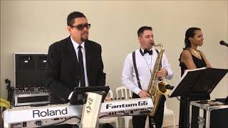 Can you feel the love tonight - Elton John | Dayane e Renan | Sax & Teclado