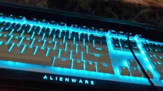 Alienware Aurora R8  (32GB Hyper X RAM, RTX 2080Ti, Intel I9 (Specs in description)