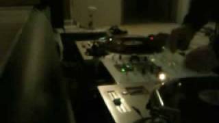 Zep spinning DNB/Jungle for fun Part 1