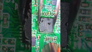 how remove smd IC #shorts#india#viral#soldering#circuit#electronics