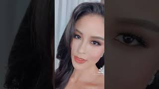 KISSES DELAVIN ON TIKTOK