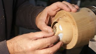 Boule de canton 65 mm  prisonnière dans une sphère à une seule ouverture