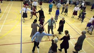 Shiftin' Bobbins-other dancers-Scottish Country Beginners Dance  2014