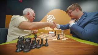 Garry Kasparov worst handshake / Chess 9LX