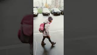 как я иду в школу и как я иду из школы 😄 #дети#школьники#гулять#школа