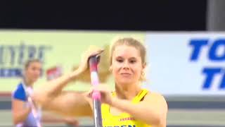 Michaela Meijer ! Women's pole vault #shorts #polevault