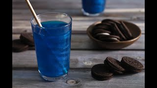 Boisson pailletée bleue