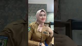 Pns Cantik