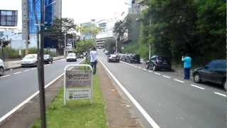 Porsche 911 Carrera S acelerando em Belo Horizonte/MG