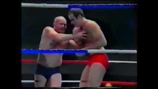 Lee Bronson v Johnny Czeslaw