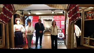 Vernisajul expoziției „Broderii și accesorii în costum și textile”