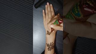 Stunning Mehendi in Minutes: Quick & Easy Beautiful Designs!😍😱 #shorts