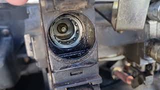 tractor hydraulic couplers sticking to bottom. (Case IH CS86)