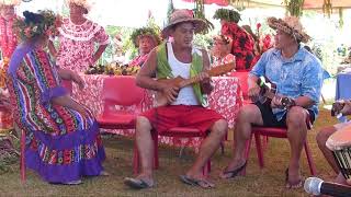 Musique à la foire agricole de Huahine