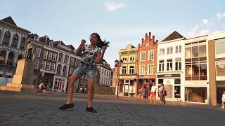 'Unchi he building' dance by Sneha Modi in DenBosch, Netherlands