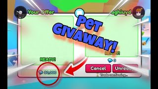 PET GIVAWAYS And TRADING In Pet Simulator 99! Friday Night Stream!