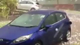 Avustralya'da devasa boyutta dolu yağdı. İşte o anlar....😱🌨