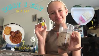 WHAT I EAT IN A DAY | LAURYN ♥︎☻︎