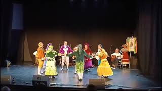 Coros y Danzas Villa de Leganés - La Gallinita Ciega