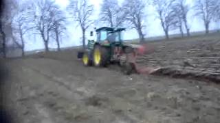 JOHN DEERE 5080M plus Kverneland orka zimowa 2012