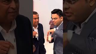 मुकेश अंबानी अपने बावर्ची को कितना सैलरी देते हैं || Mukesh Ambani Cook Salary #mukesambani #shorts