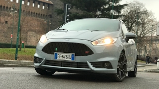 Ford Fiesta ST200, l’estetica e gli interni