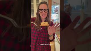 Jennifer Garner's Pretend Cooking Show - Episode 30: Biscones