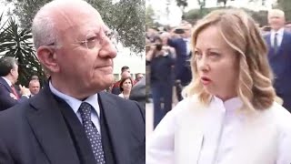 A Caivano va in scena lo scontro tra De Luca E Giorgia Meloni