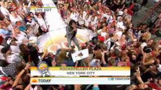 07/29/2011 - Journey On NBC Today Show: Don't Stop Believin'