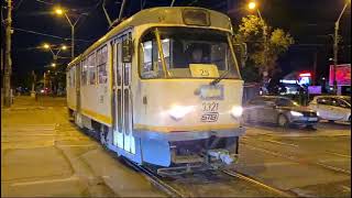 Tramvaiele V3A-93-CH-PPC 4036 (11) si Tatra T4R 3321 (25) la intersectia cu Trafic Greu