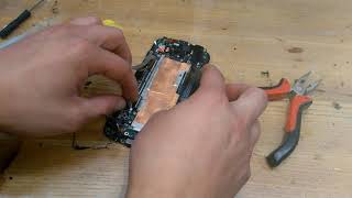 03 How To: Replace HTC One M8 Motherboard And Battery