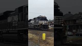 Old Video of NS 63V w/ Sick K5LLA - 10/24/22 #nsreadingline