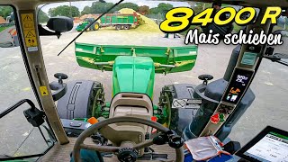 John Deere 8400 R 🔥 | Mais schieben mit 450 PS! | Bauer Struck in 4K (UHD)